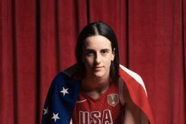 Caitlin Clark Fans Accuse Team USA Teammates Of Freezing Her