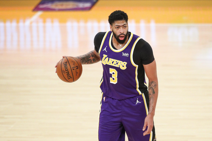 Anthony Davis #3 of the Los Angeles Lakers