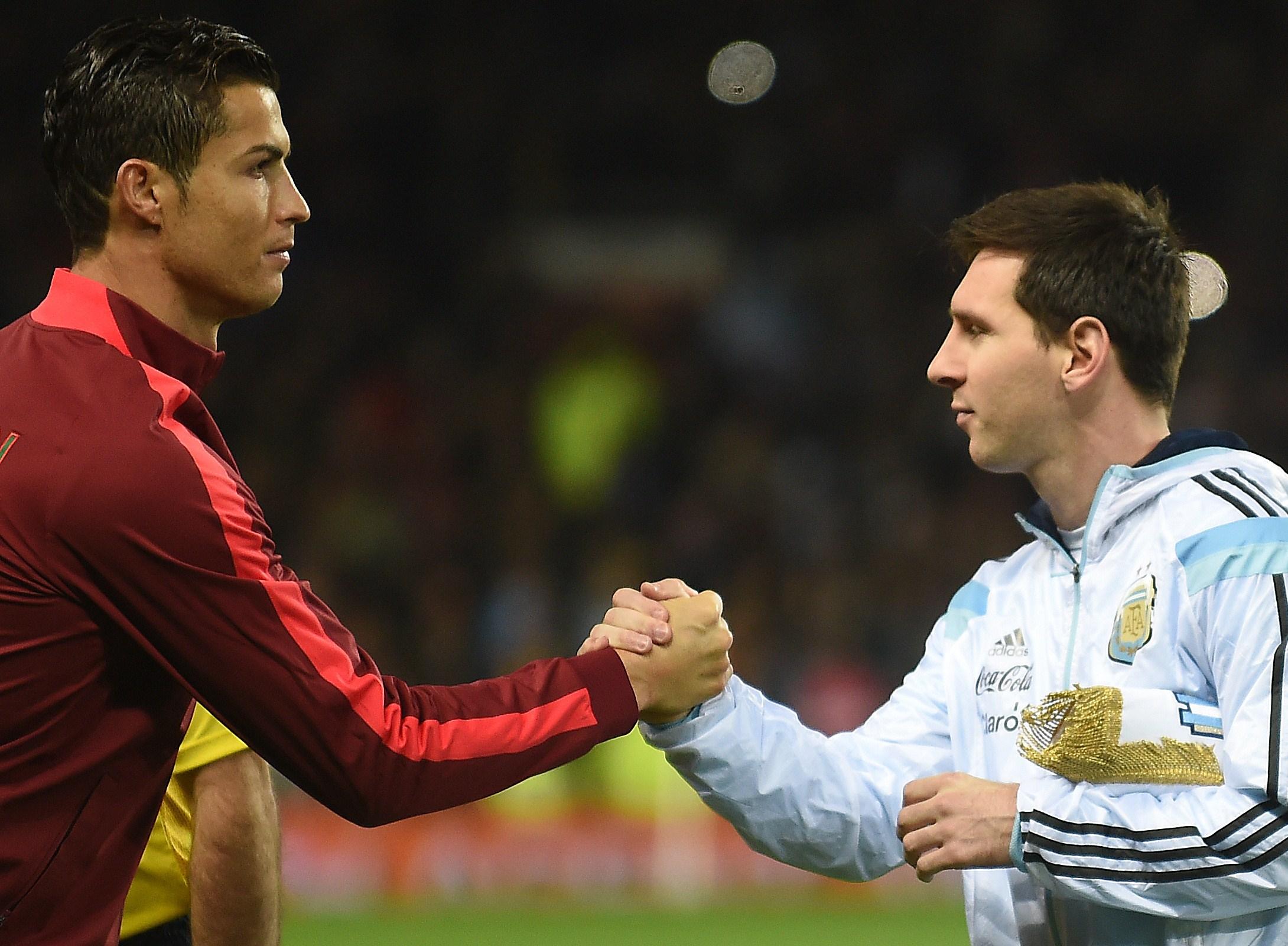 O Fim de uma Era: Messi e Ronaldo Acenam para a Aposentadoria e o Futebol Mundial Nunca Mais Será o Mesmo