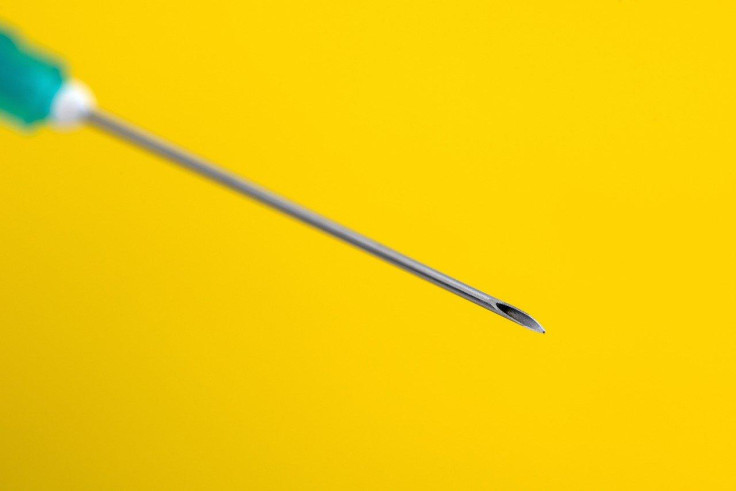 Needle/Syringe/Vaccine