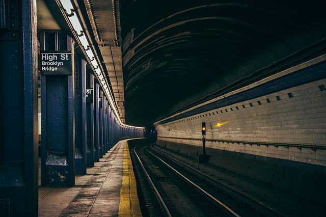 subway-g1fd90059b_640